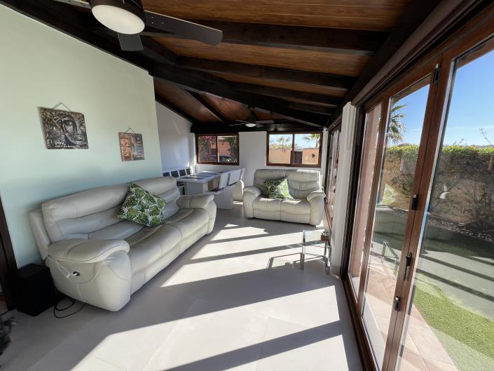 Image No.24-3 Bed Villa / Detached for sale