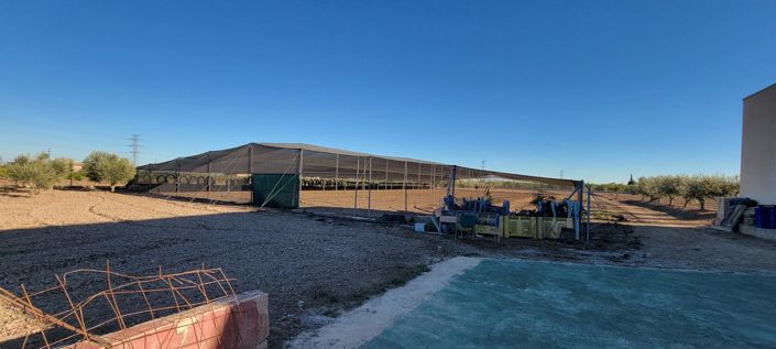 Image No.4-1 Bed Property for sale