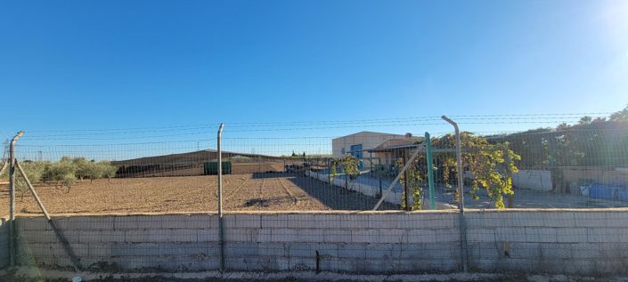 Image No.6-1 Bed Property for sale