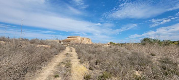 Image No.6-1 Bed Property for sale