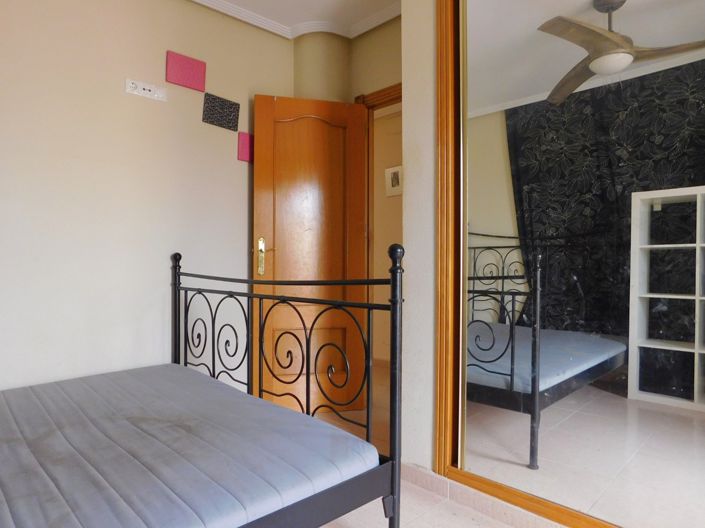 Image No.17-3 Bed Villa for sale