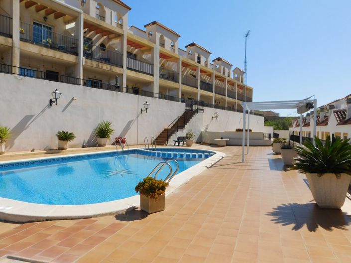 Image No.46-2 Bed Townhouse for sale