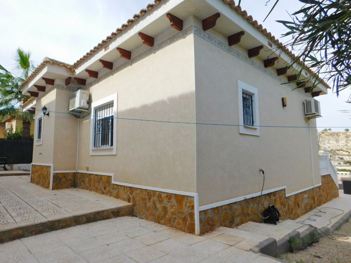Image No.30-3 Bed Villa for sale