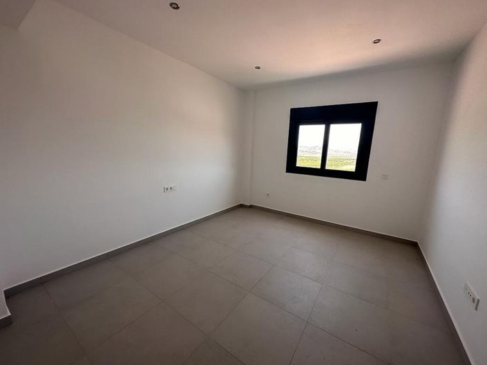 Image No.13-3 Bed Villa for sale