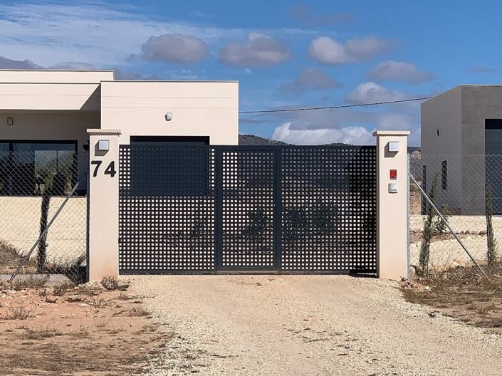 Image No.30-4 Bed Villa for sale