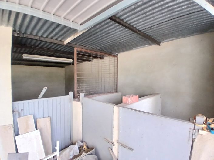 Image No.32-3 Bed Country House for sale