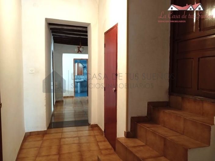 Image No.11-5 Bed Country House for sale