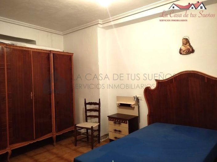 Image No.21-5 Bed Country House for sale