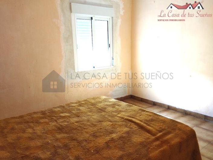 Image No.26-5 Bed Country House for sale