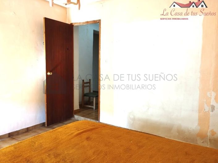 Image No.28-5 Bed Country House for sale