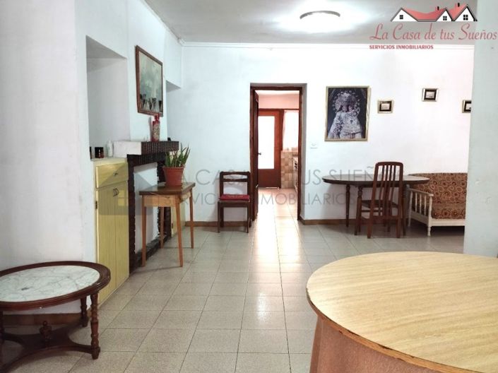 Image No.46-5 Bed Country House for sale