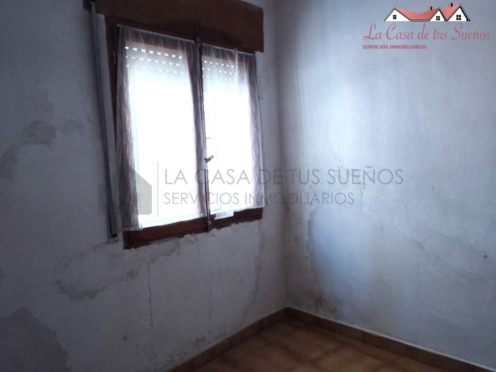 Image No.9-5 Bed Country House for sale