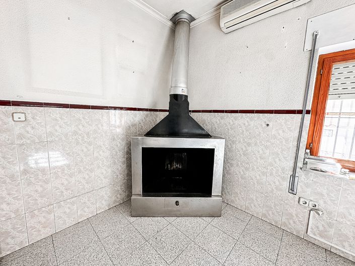 Image No.9-3 Bed Townhouse for sale