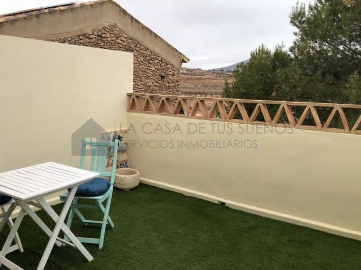 Image No.37-3 Bed Country House for sale