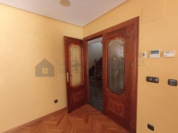 id10977601-0000-0500-0000-00001267aa65