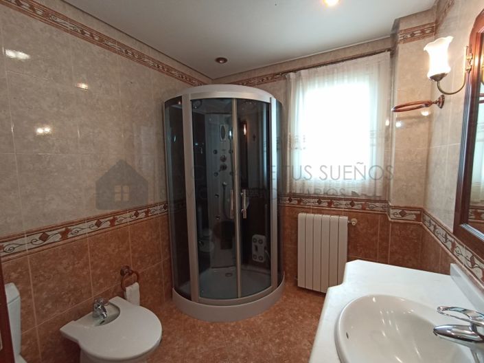 Image No.30-4 Bed Villa for sale