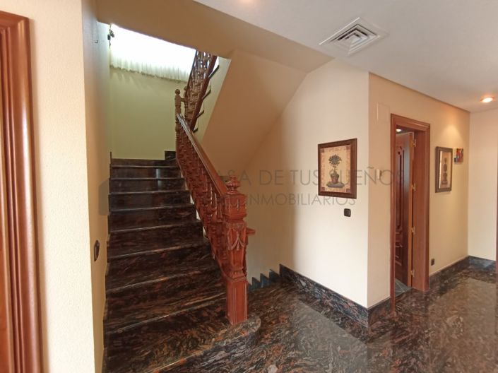 Image No.39-4 Bed Villa for sale