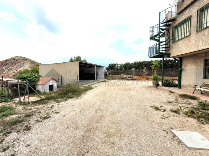 Image No.3-4 Bed Country House for sale