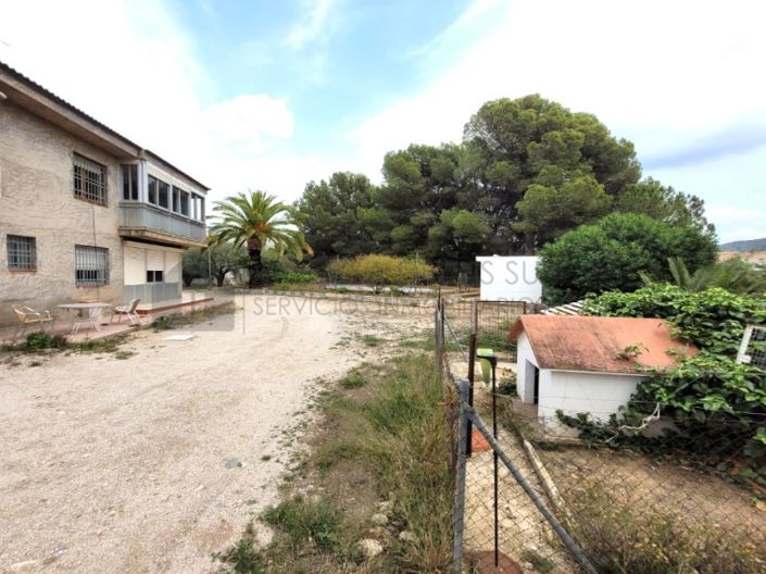 Image No.4-4 Bed Country House for sale