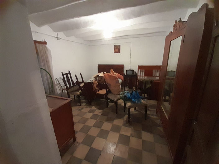 Image No.13-6 Bed Country House for sale