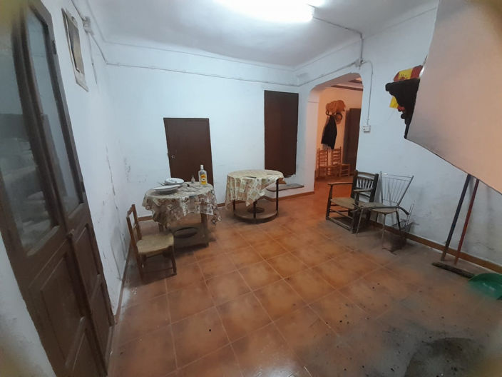 Image No.19-6 Bed Country House for sale