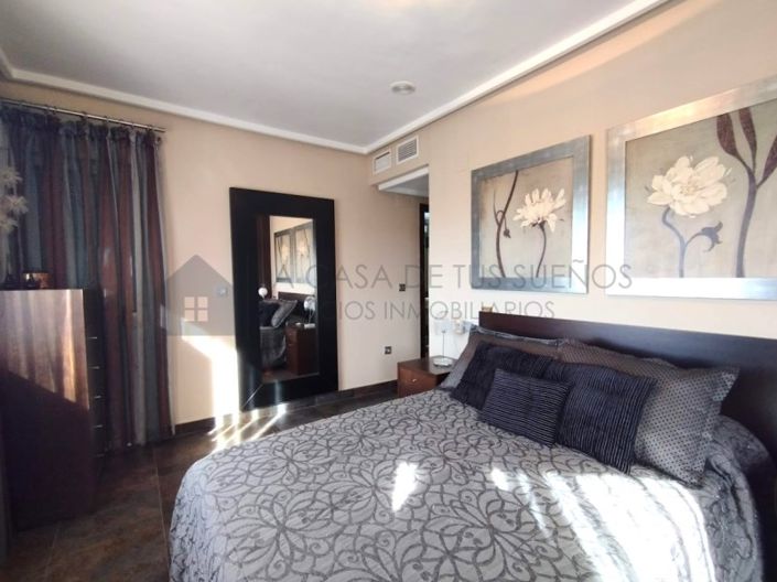 Image No.23-3 Bed Apartment for sale