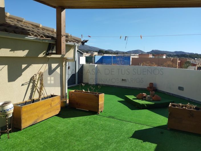 Image No.30-3 Bed Apartment for sale