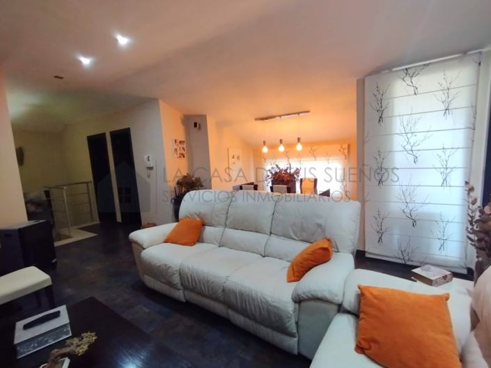 Image No.4-3 Bed Apartment for sale