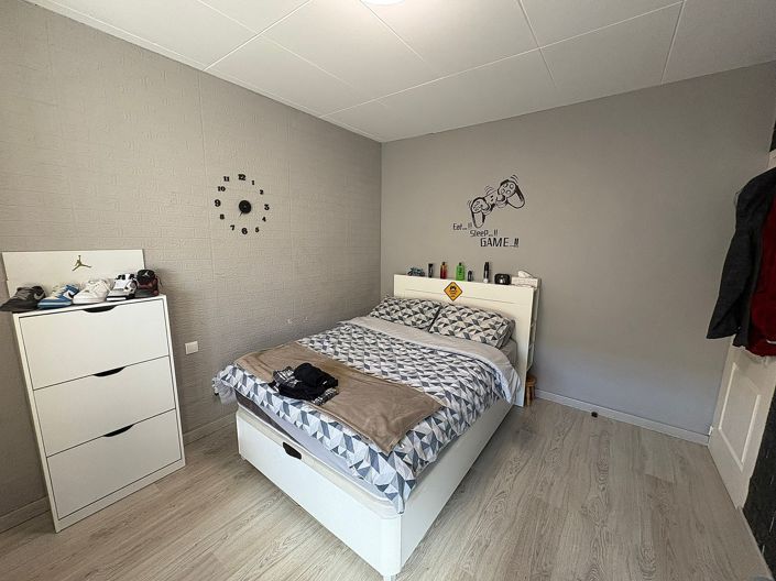 Image No.23-3 Bed Townhouse for sale