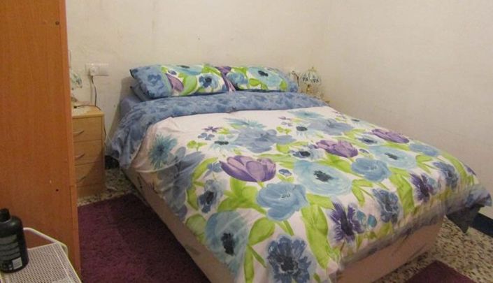 Image No.29-3 Bed House for sale