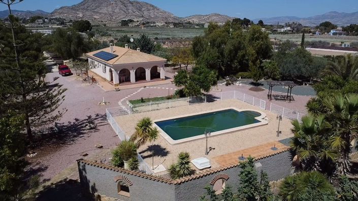 Image No.1-3 Bed Villa for sale