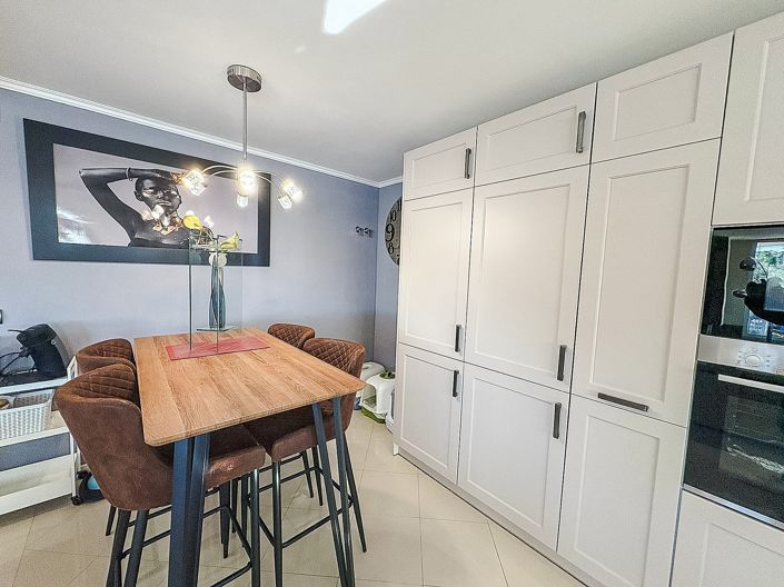 Image No.23-5 Bed Villa for sale