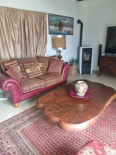 Image No.11-6 Bed Country House for sale