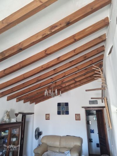 Image No.35-6 Bed Country House for sale