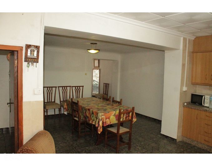 Image No.11-4 Bed Townhouse for sale