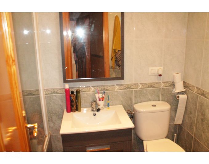 Image No.20-3 Bed Townhouse for sale