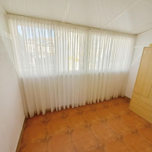 Image No.16-2 Bed Townhouse for sale