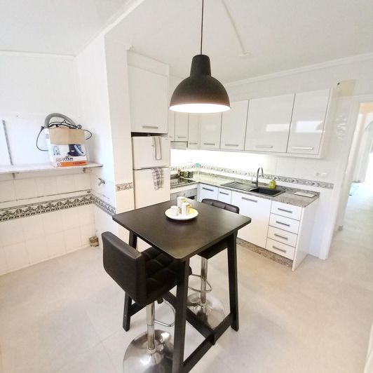 Image No.6-2 Bed Townhouse for sale