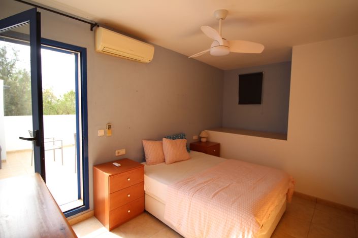 Image No.38-4 Bed Villa for sale