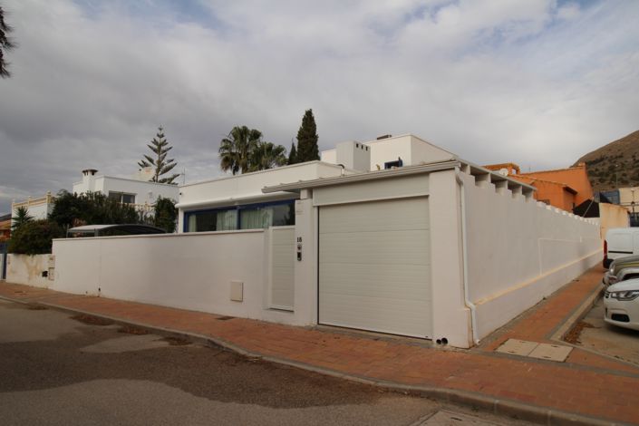 Image No.45-4 Bed Villa for sale