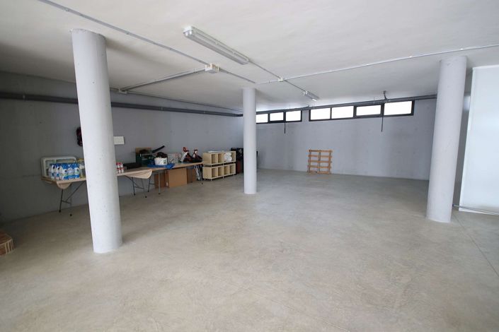 Image No.42-4 Bed Villa for sale