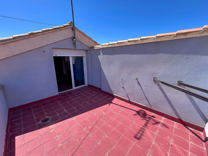 Image No.10-4 Bed Villa for sale