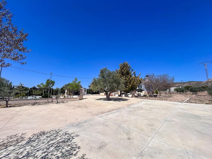 Image No.23-4 Bed Villa for sale