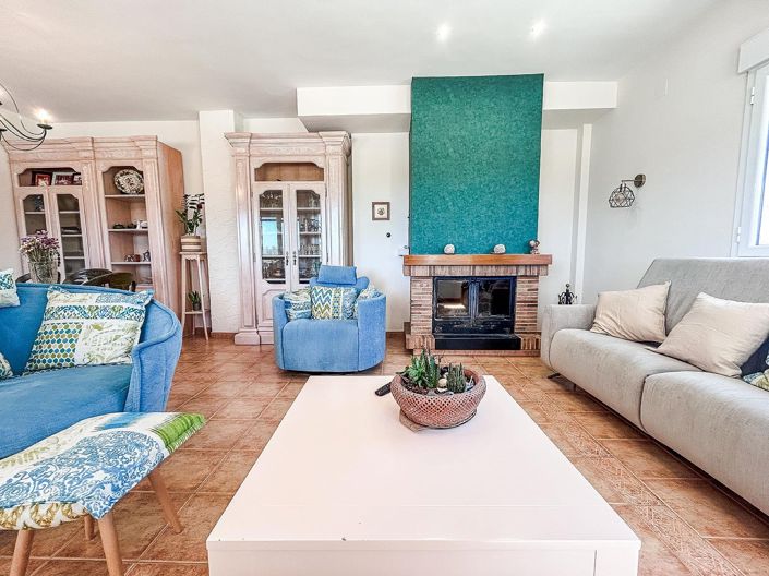 Image No.7-4 Bed Villa for sale