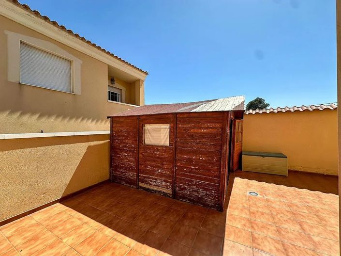 Image No.22-3 Bed Townhouse for sale