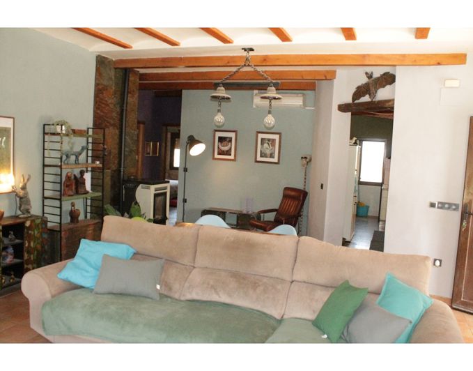 Image No.12-3 Bed Country House for sale