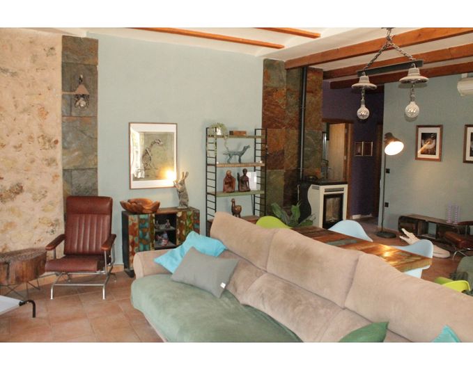 Image No.15-3 Bed Country House for sale