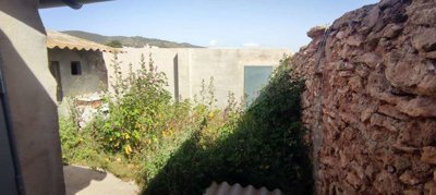 28236-town-house-for-sale-in-raspay-1657700-l