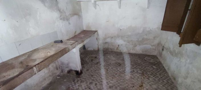 Image No.13-4 Bed Townhouse for sale