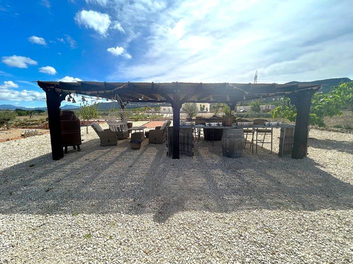 Image No.8-4 Bed Villa for sale